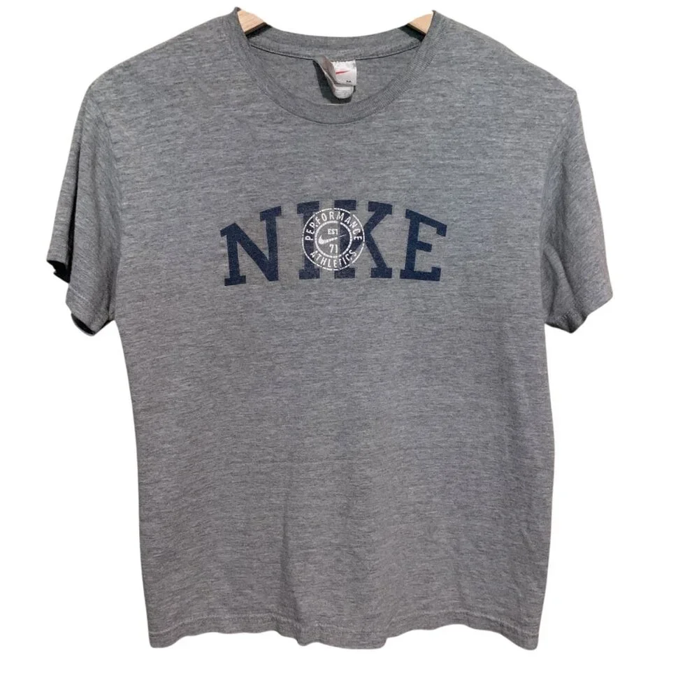 VTG Y2K Nike Women’s‎ T-Shirt Gray Nike Logo Short Sleeve 100% Cotton Sz M Gorp